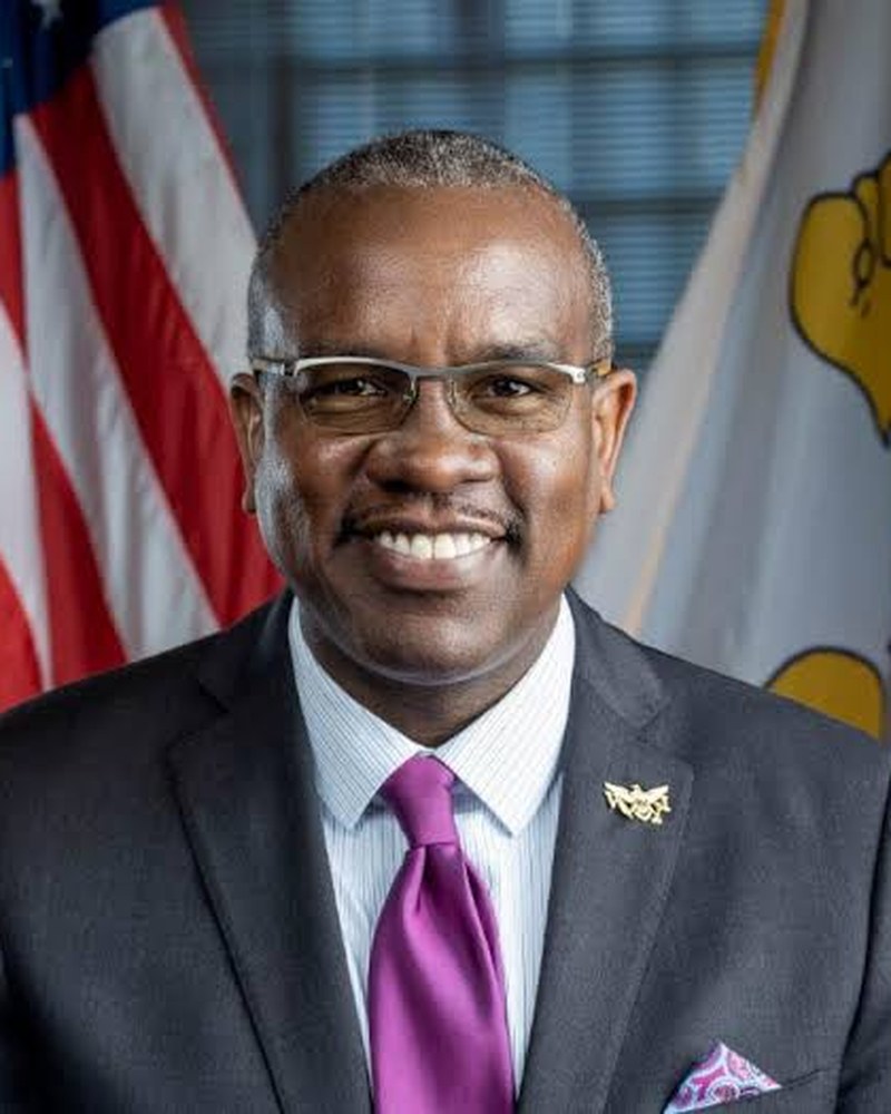 Portrait of Governor Albert Bryan Jr.